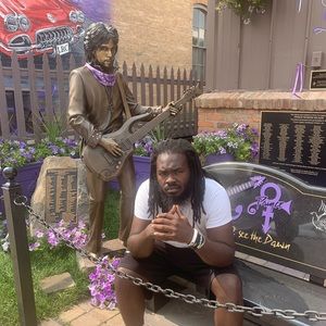 Meet your Posher, Samuel